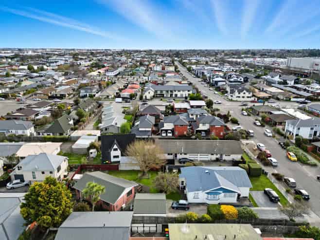 13 Peverel Street, Riccarton