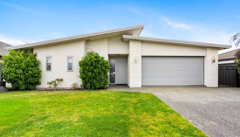 3 Drake Crescent, Awatoto