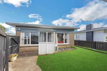 1/4 Gibbs Road, Manurewa