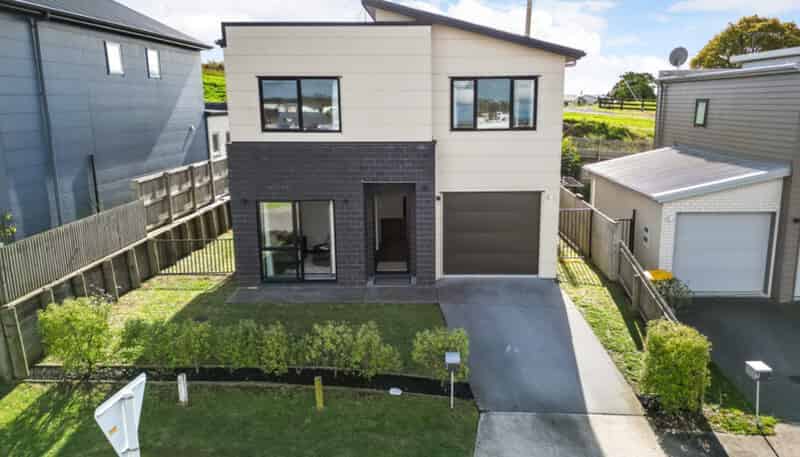 2 Retallick Place, Flagstaff