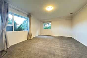 17 John Downs Drive, Browns Bay