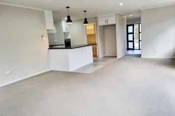 32 Blackwood Crescent, Glenview