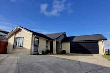 32 Blackwood Crescent, Glenview