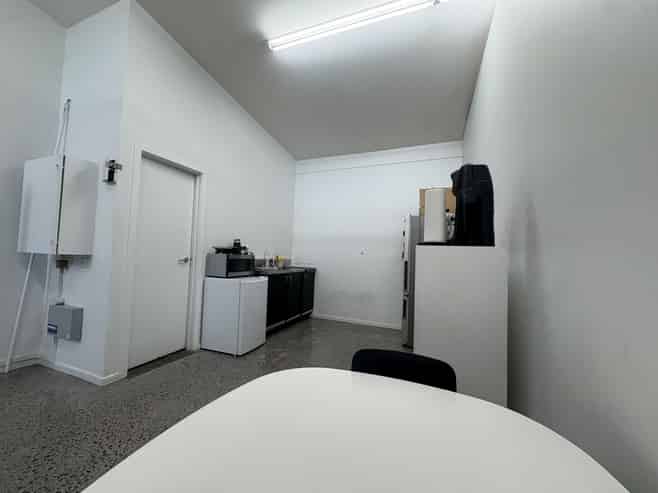 Prime Office Space in Trendy Sale Street