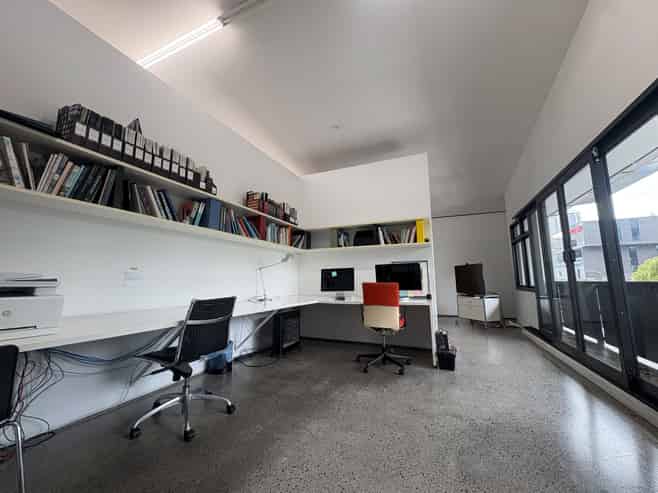 Prime Office Space in Trendy Sale Street