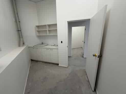 Manners St Retail Opportunity - 130 sqm