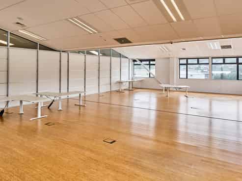 Motivated Sub-Lessor - Incentives Available