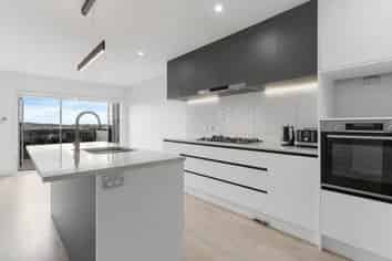 82 Joseph Street, Flat Bush