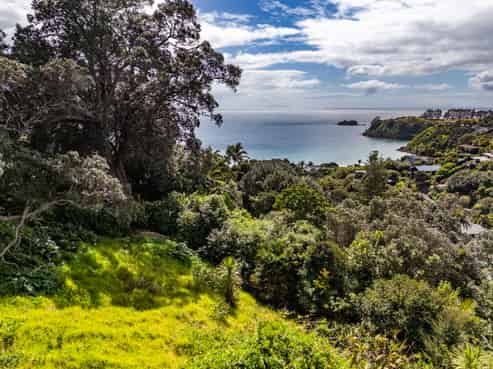 36 Tiri View Road, Palm Beach