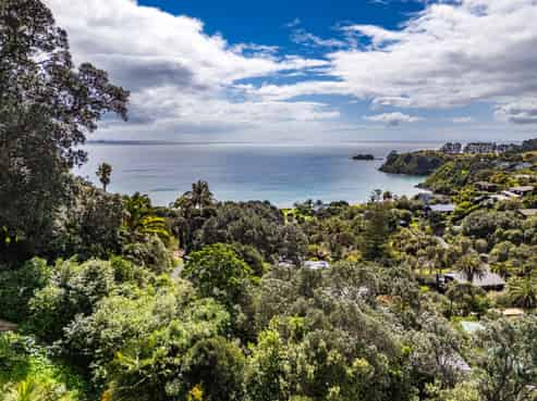 36 Tiri View Road, Palm Beach