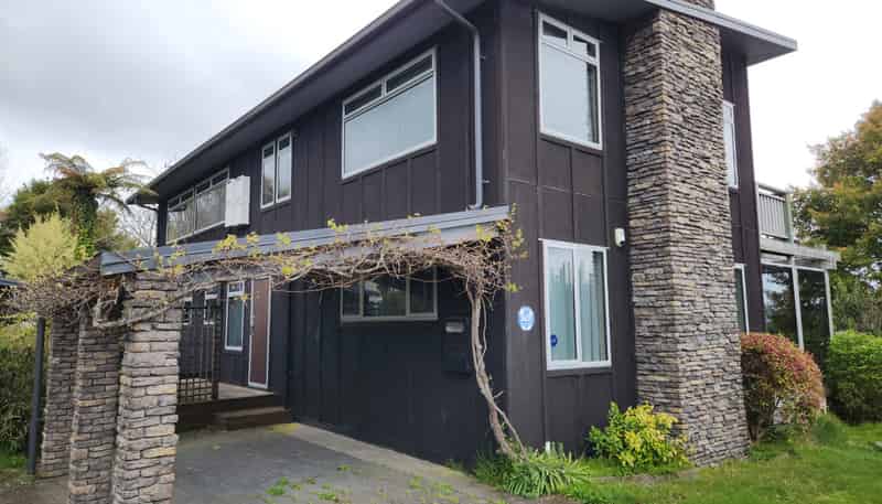 7 Weka Road, Waipahihi