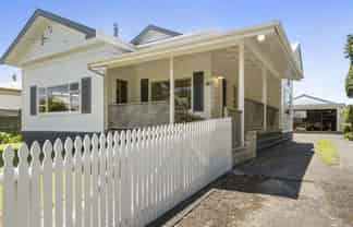 32 Victoria Avenue, Dannevirke