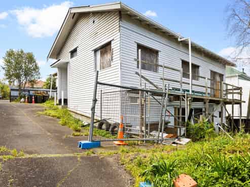 161 Carrington Road, Mount Albert