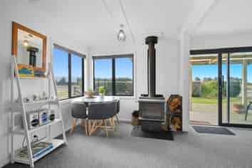 1354 Toko Mouth Rd, Milton
