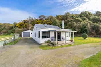 1354 Toko Mouth Rd, Milton