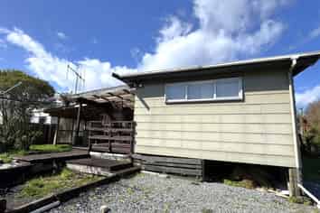  6 Ward Street, Runanga