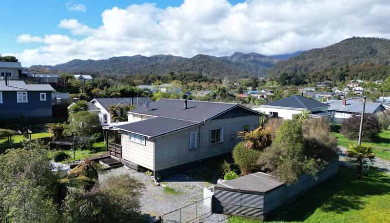  6 Ward Street, Runanga