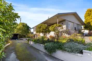 16 Braemar Place, Marchwiel