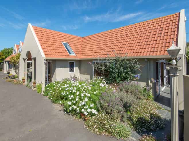 28 Ings Avenue, Saint Clair