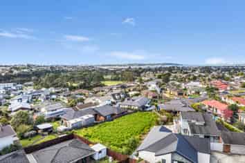 10 Fernbird Place, Massey
