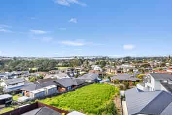 10 Fernbird Place, Massey