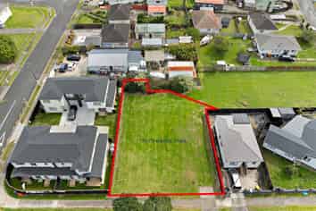 4 Fisher Crescent and 174 Preston Road, Otara