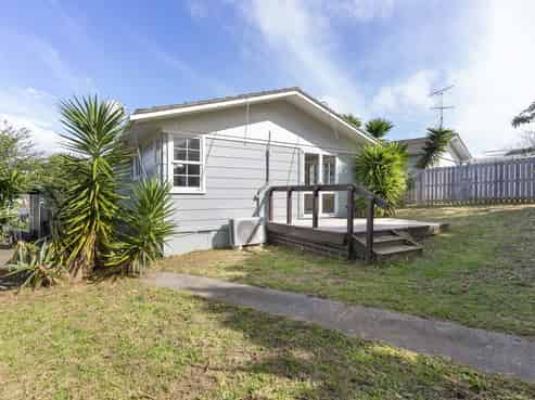 123 Mahia Road, Wattle Downs