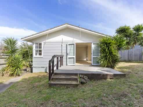 123 Mahia Road, Wattle Downs
