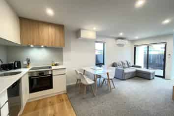 8/64A Amyes Road, HORNBY