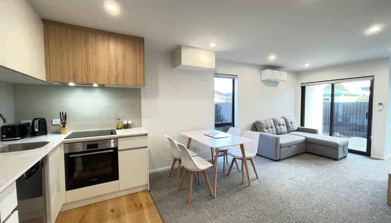 8/64A Amyes Road, HORNBY