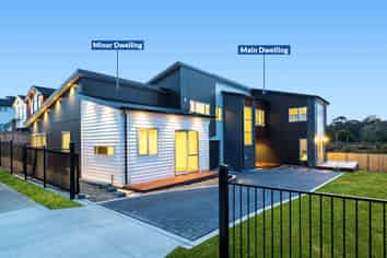 8 & 8a Kiokio Place, Swanson