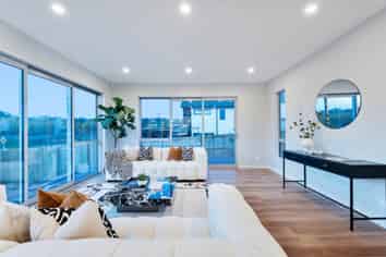 8 & 8a Kiokio Place, Swanson