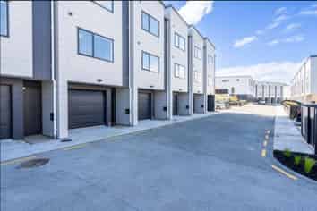 26 Tukari Lane, Mangere Bridge