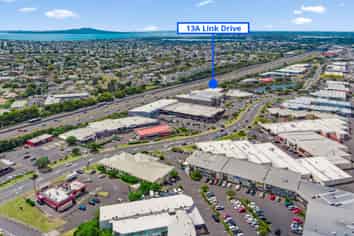 Motorway Exposed Bulk Retail 