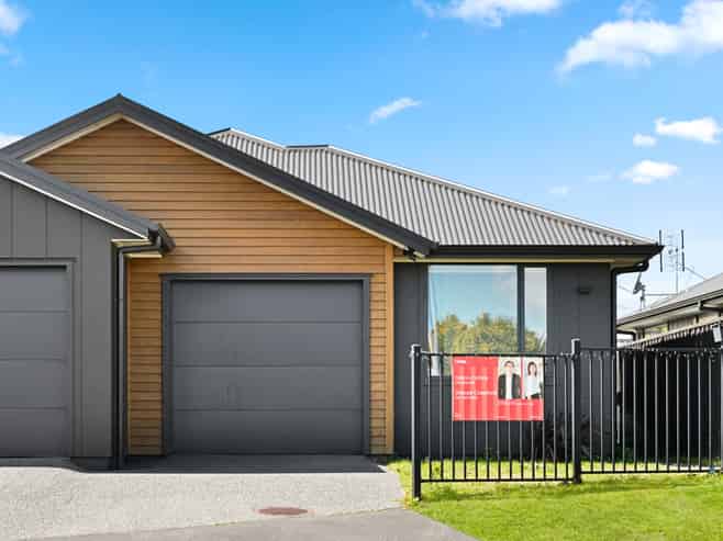 1/14 Mitcham Avenue, Forest Lake