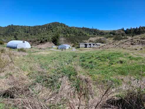 27 Otake Road, Lake Taupo (West)