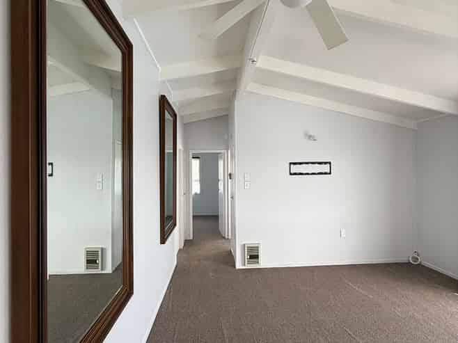 32 Wades Road, Whitford