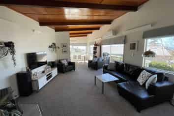 11 Randall Place, Hospital Hill