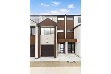 40 Bloom Crescent, Sunnyvale