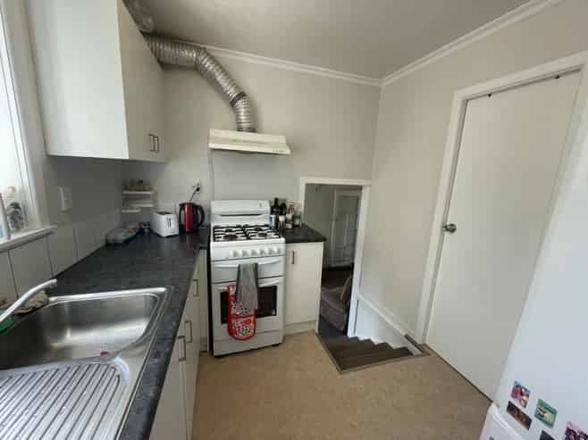 B/28 Maarama Crescent, Aro Valley