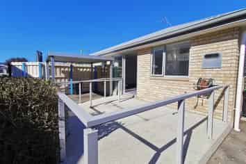 2C Dey Street, Mosgiel