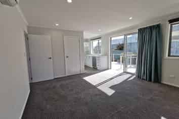 2C Dey Street, Mosgiel