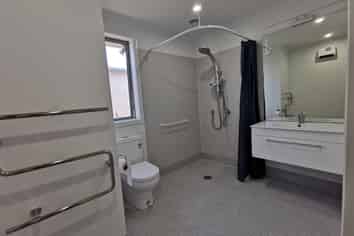 2C Dey Street, Mosgiel