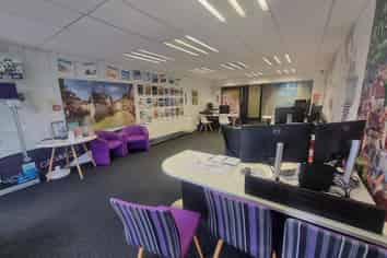 Beachside Retail Tenancy with Great Exposure