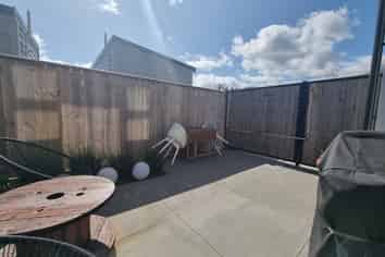 5/489 Riverside Drive, Fairfield