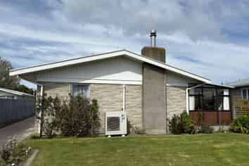 53 Alexander Avenue, Onekawa