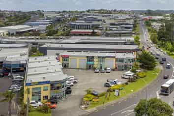 Light Filled Rosedale Office | 117 m2