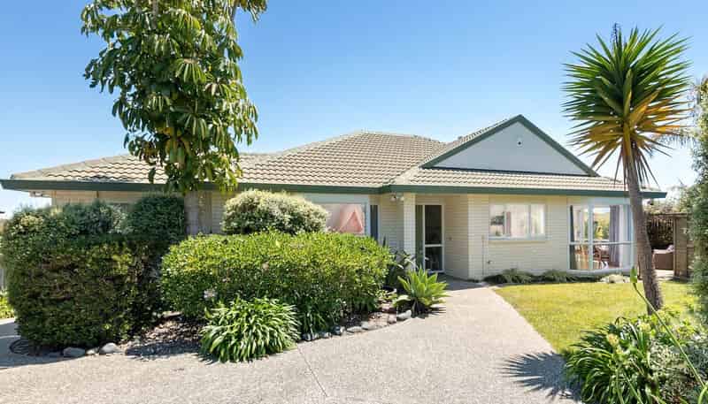 22 John Brooke Crescent, East Tamaki Heights