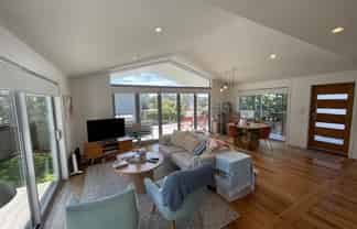 3/8 Cecil Road, Milford