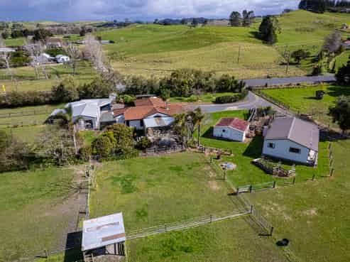386 Otaika Valley Road, Otaika